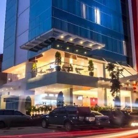 Redstar Hotel Τζακάρτα Εξωτερικό φωτογραφία