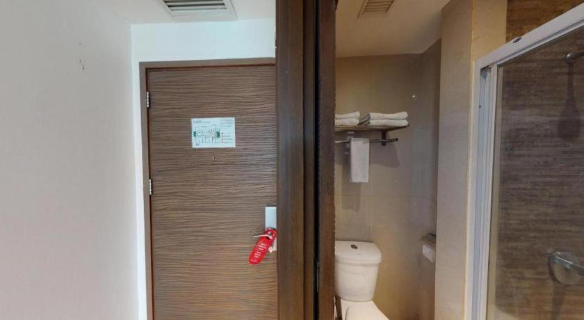Redstar Hotel Τζακάρτα Εξωτερικό φωτογραφία