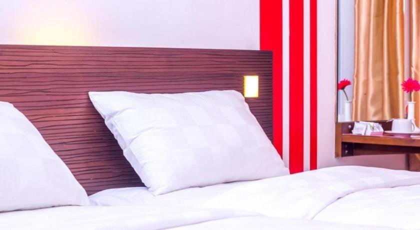 Redstar Hotel Τζακάρτα Εξωτερικό φωτογραφία